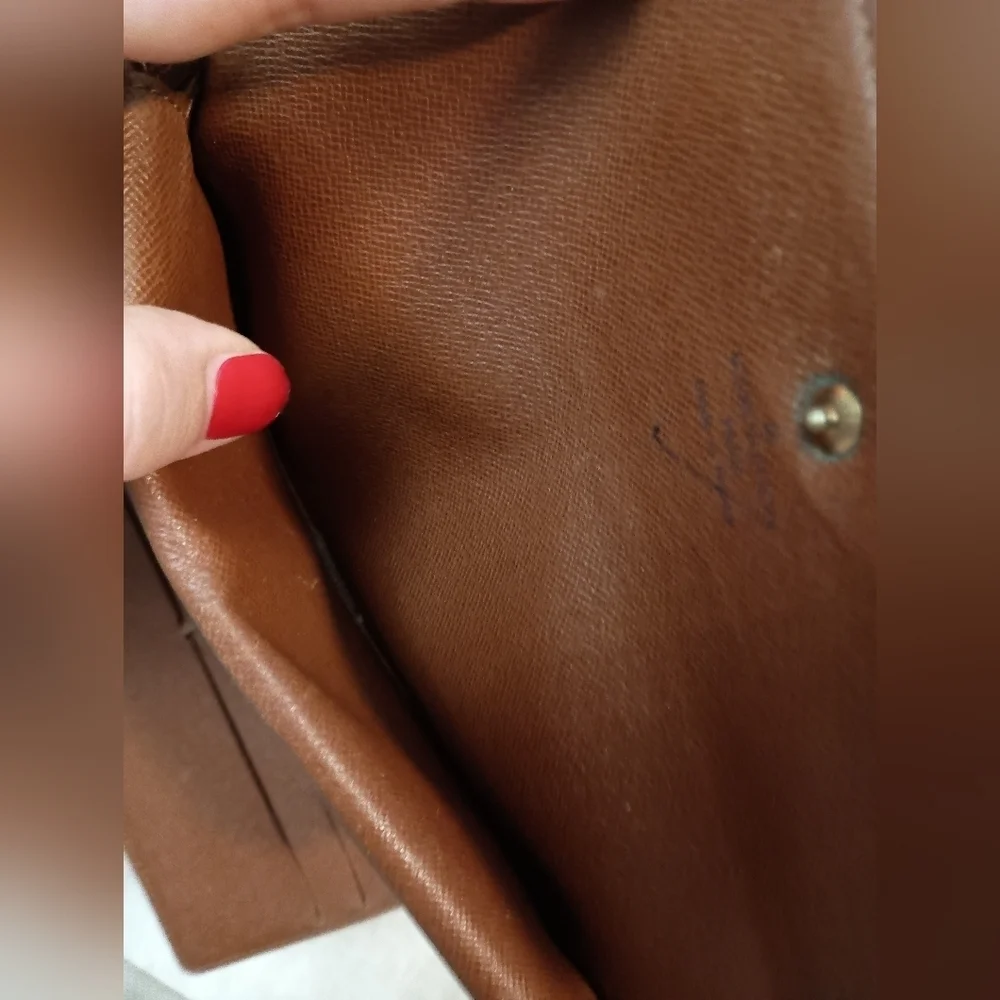 Louis Vuitton Brown Monogram Clutch